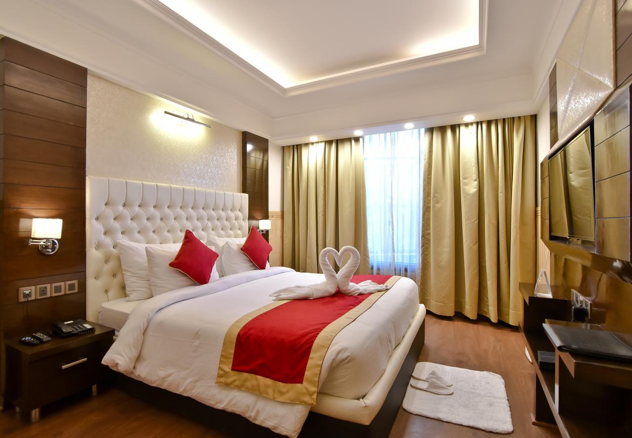Hotel Dhroov By Mystical Views Shimla Eksteriør billede